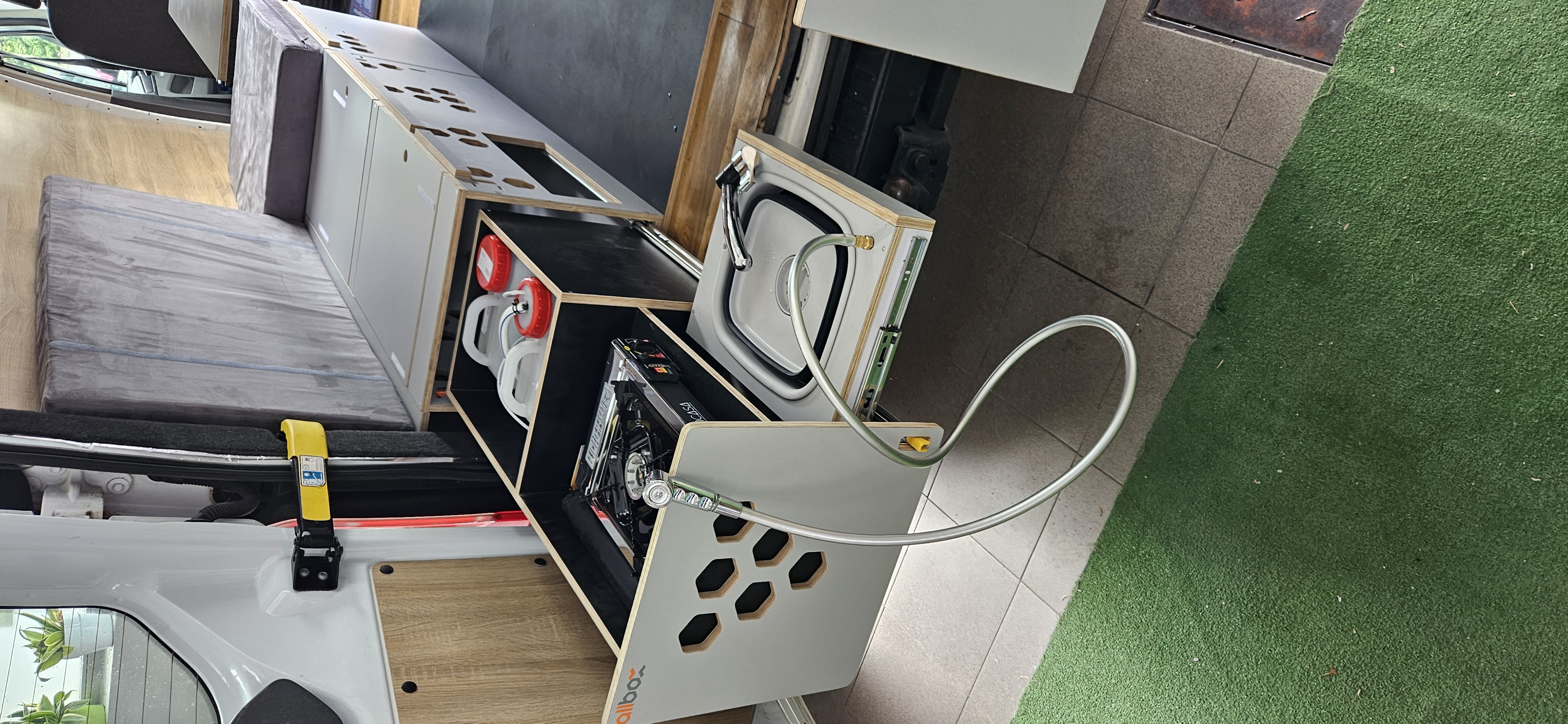 Allbox Room Grand - zestaw skrojony dla Ciebie!